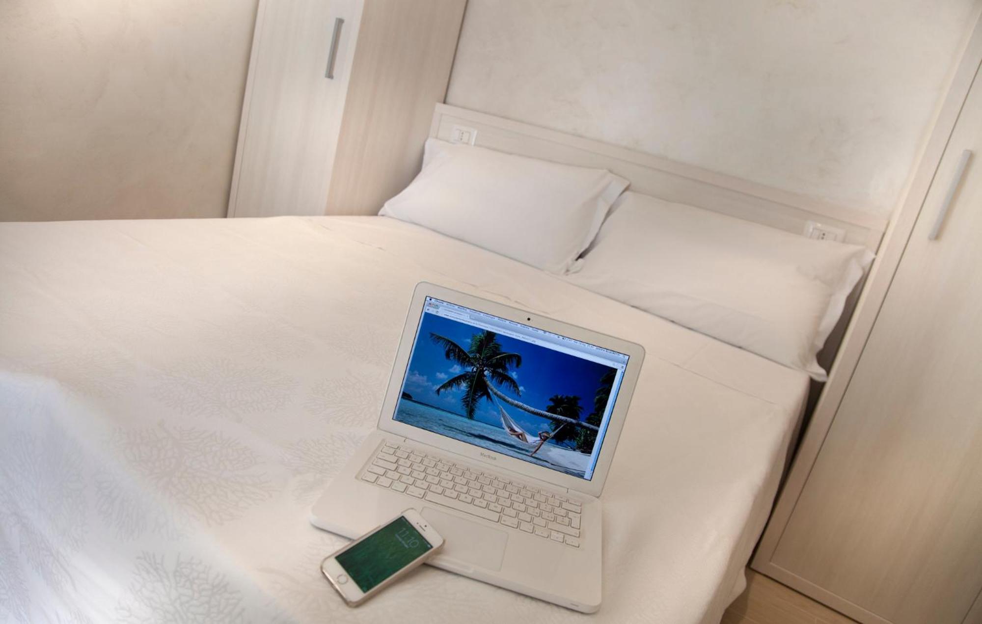 Marina Beach Suite Hotel Rimini Exterior foto