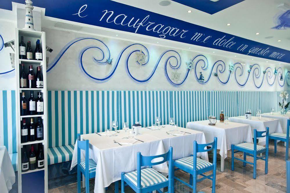 Marina Beach Suite Hotel Rimini Exterior foto